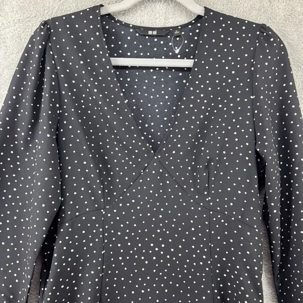 Uniqlo Dress M Black Polka Dots Babydoll V-Neck Ballon Sleeve Knee Length Pocket